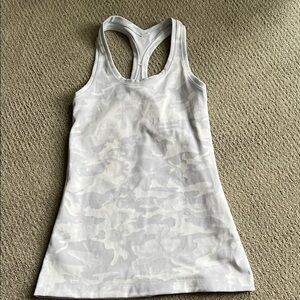 Lululemon White Camouflage Racerback Tank Top size 8